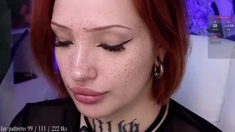 Snapshot of violetvio1ator chatting on April 22, 2026, 7:44 am Dommy mommy online show from April 22, 2026, 7:44 am