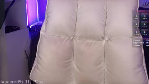 Snapshot of violetvio1ator chatting on April 22, 2026, 7:48 pm Dommy mommy online show from April 22, 2026, 7:48 pm