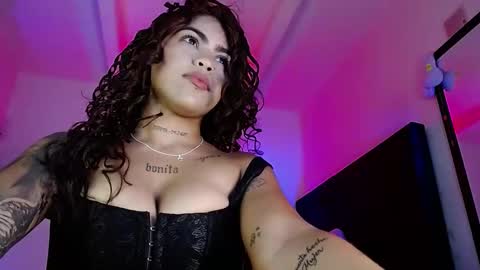 Snapshot of violetwitch05 chatting on February 20, 2025, 9:09 pm  Violet  online show from February 20, 2025, 9:09 pm