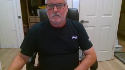 viper654321 online show from February 13, 2026, 7:59 am