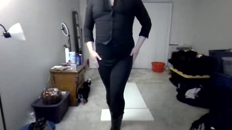 Snapshot of virgorian_enigma chatting on March 9, 2025, 5:11 am priscilla online show from March 9, 2025, 5:11 am