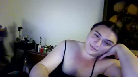 priscilla online show from June 5, 2026, 6:52 am