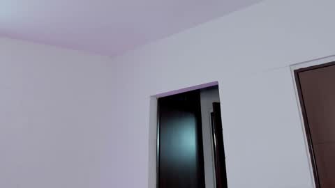 Snapshot of virtual111_ chatting on February 25, 2025, 12:36 am Lu online show from February 25, 2025, 12:36 am