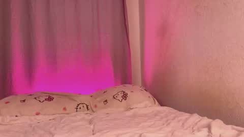 Snapshot of vitahoinss chatting on July 8, 2026, 8:46 pm vitahoinss online show from July 8, 2026, 8:46 pm