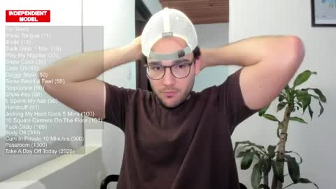 Vito Ferrer online show from April 5, 2026, 10:07 pm