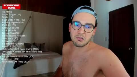 Vito Ferrer online show from April 15, 2026, 7:58 pm