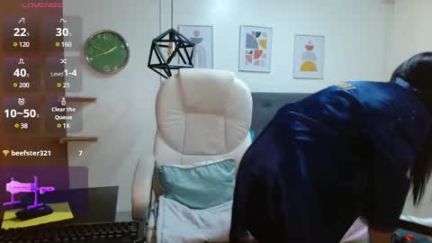Snapshot of vittoria_lombardi07 chatting on January 30, 2025, 1:10 pm VITTORIA online show from January 30, 2025, 1:10 pm