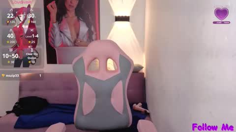 Snapshot of vittoria_lombardi07 chatting on October 18, 2025, 8:15 am VITTORIA online show from October 18, 2025, 8:15 am