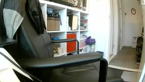 vitus56595314 online show from May 13, 2026, 10:56 am