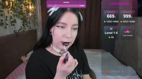 Vivi   online show from February 21, 2025, 6:40 am