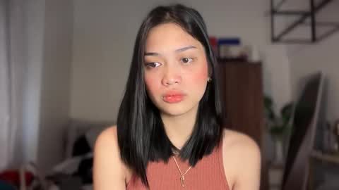 Vivian online show from February 21, 2026, 12:33 am