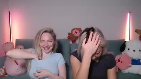 vivianwinters online show from November 26, 2025, 9:16 pm