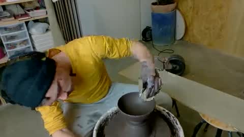 Snapshot of vivid_ether chatting on December 3, 2025, 9:24 pm Viv online show from December 3, 2025, 9:24 pm