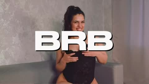 Snapshot of vivien_ross chatting on May 18, 2026, 4:07 am vivien_ross online show from May 18, 2026, 4:07 am