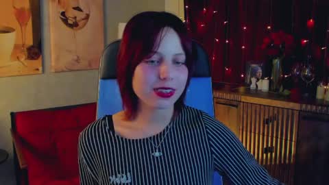 Snapshot of viviennehebert chatting on May 10, 2026, 10:09 am Vivienne online show from May 10, 2026, 10:09 am