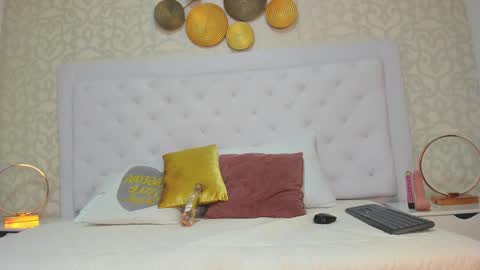 vivifit 08 online show from February 15, 2026, 7:32 pm