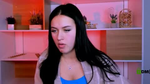 vivy_star online show from November 8, 2025, 7:23 pm