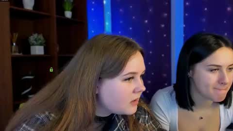 vivy_star online show from February 6, 2026, 7:28 pm