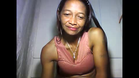 Snapshot of vixen_lina chatting on May 31, 2026, 6:09 pm vixen_lina online show from May 31, 2026, 6:09 pm