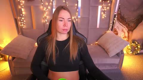 Ur Lady online show from March 1, 2026, 9:06 pm