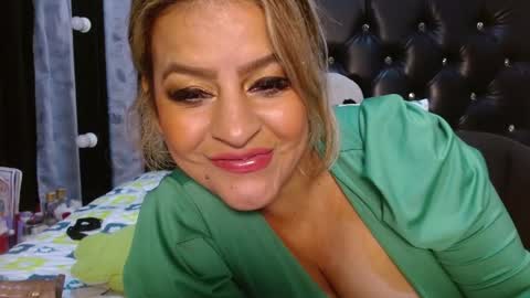 Snapshot of vkleiin chatting on February 3, 2026, 6:22 am Venus online show from February 3, 2026, 6:22 am