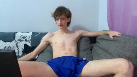 Vlad Dinovich online show from February 9, 2026, 7:18 pm