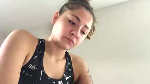 volentic online show from October 14, 2025, 6:20 pm