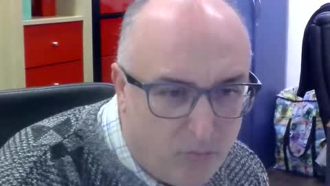 volpi72 online show from November 26, 2025, 6:42 pm