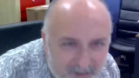 volpi72 online show from June 3, 2026, 5:51 pm