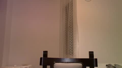 volve5 online show from February 8, 2026, 7:50 pm