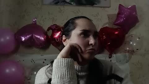 Snapshot of voulezvous_angel chatting on February 7, 2026, 2:32 pm voulezvous_angel online show from February 7, 2026, 2:32 pm