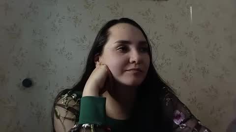 Snapshot of voulezvous_angel chatting on February 23, 2026, 7:39 am voulezvous_angel online show from February 23, 2026, 7:39 am