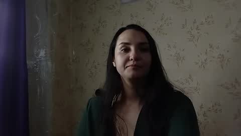 Snapshot of voulezvous_angel chatting on February 24, 2026, 4:32 am voulezvous_angel online show from February 24, 2026, 4:32 am