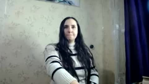 Snapshot of voulezvous_angel chatting on February 27, 2026, 4:18 pm voulezvous_angel online show from February 27, 2026, 4:18 pm