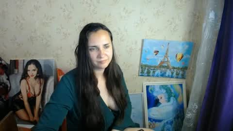 Snapshot of voulezvous_angel chatting on June 24, 2026, 5:34 pm voulezvous_angel online show from June 24, 2026, 5:34 pm