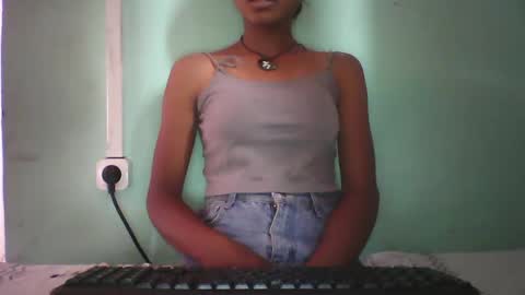 Snapshot of vounialdy chatting on January 31, 2025, 5:30 am vounialdy online show from January 31, 2025, 5:30 am