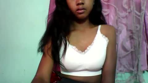 Snapshot of vounialdy chatting on February 2, 2025, 6:37 am vounialdy online show from February 2, 2025, 6:37 am