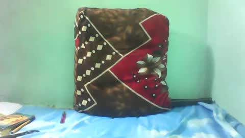 Snapshot of vounialdy chatting on March 2, 2025, 6:37 am vounialdy online show from March 2, 2025, 6:37 am