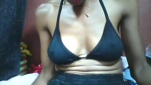 Snapshot of vounialdy chatting on April 14, 2026, 5:52 pm vounialdy online show from April 14, 2026, 5:52 pm