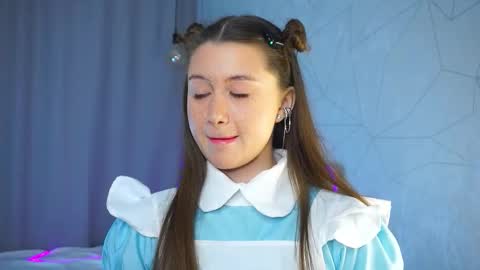 Ethal - thank you for thumb up online show from December 18, 2025, 1:44 am