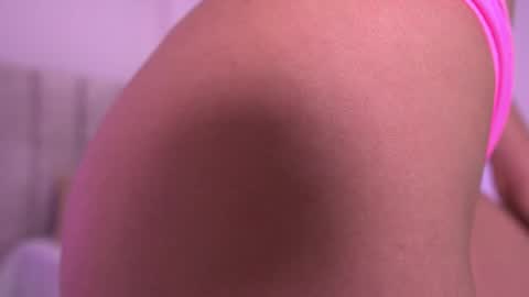 Snapshot of vvioleta_ chatting on January 17, 2026, 3:11 am Violeta online show from January 17, 2026, 3:11 am