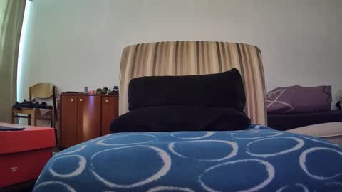 vype121 online show from November 21, 2025, 8:35 am