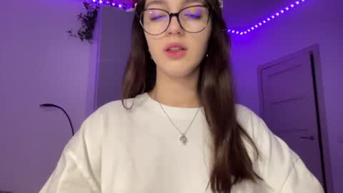 Alice  Before pvt write to me in PM  online show from December 5, 2024, 9:17 pm