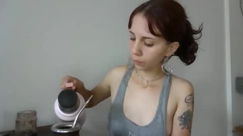 w4xxita online show from March 27, 2026, 1:11 pm