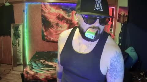 w_h_y_whohurtyou online show from February 9, 2025, 12:49 am