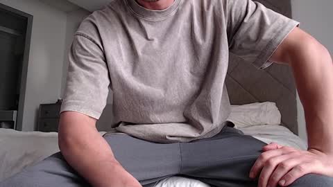 w_witcher online show from December 16, 2024, 4:34 am