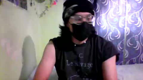 waifu_lov3r online show from October 10, 2025, 11:48 pm