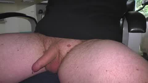 Snapshot of waldw123 chatting on January 11, 2025, 1:11 pm Yarlim online show from January 11, 2025, 1:11 pm