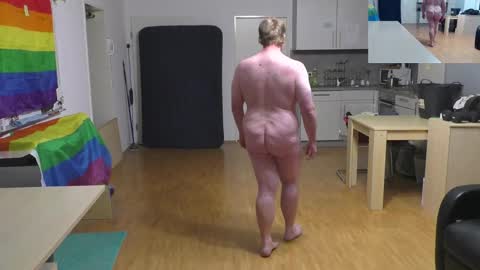 Snapshot of waldw123 chatting on September 21, 2025, 5:47 pm Yarlim online show from September 21, 2025, 5:47 pm