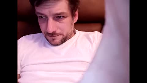 Snapshot of walex0900 chatting on October 5, 2025, 8:29 pm walex0900 online show from October 5, 2025, 8:29 pm